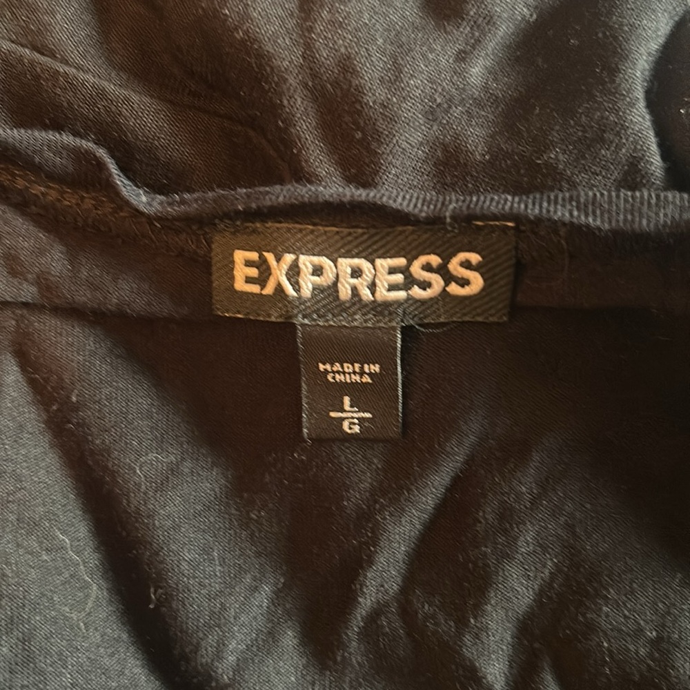 Express Top - Picture 9 of 10